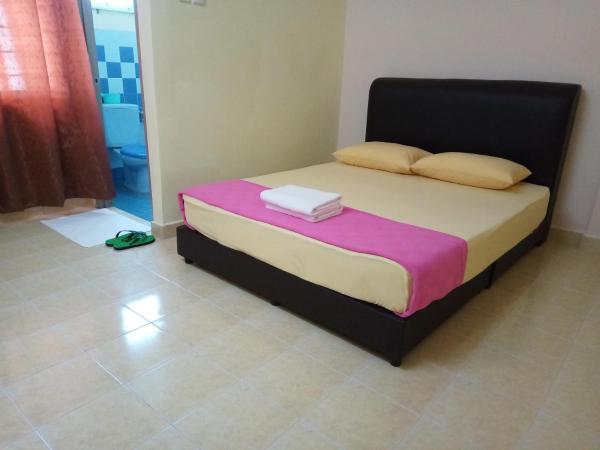 Rose Condo@ Cocobay Beach Resort