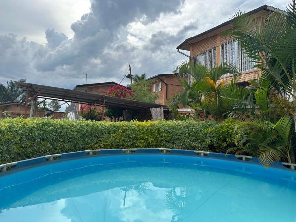 Chez Jeanne Auberge Antananarivo, Rezervați Mini-hotel Talata-maty 