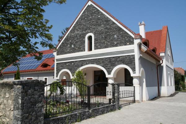 BASALTINA Panzió, Rezervați Hotel Balatonederics Veszprem