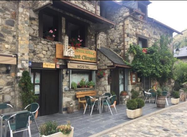 Hostal Rural Sant Climent - Habitacions i Apartaments, Rezervați Pensiune Taull Boi