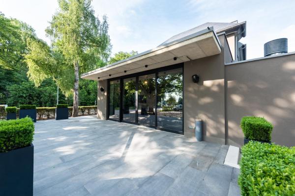 Airfield Living - Airport, Rezervați Hotel Findel Luxembourg