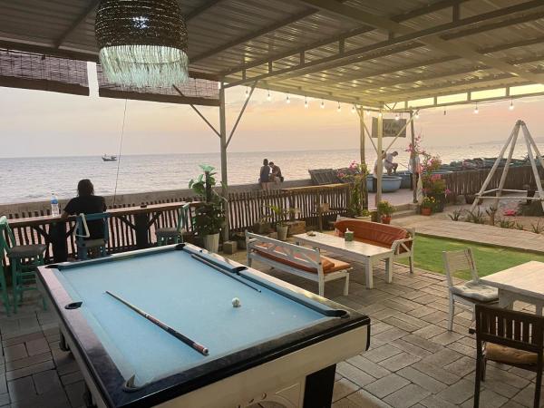 EVA HUT Mui Ne Beach Hostel, Rezervați Hostel Hosteluri în Binh Thuan, Hostel