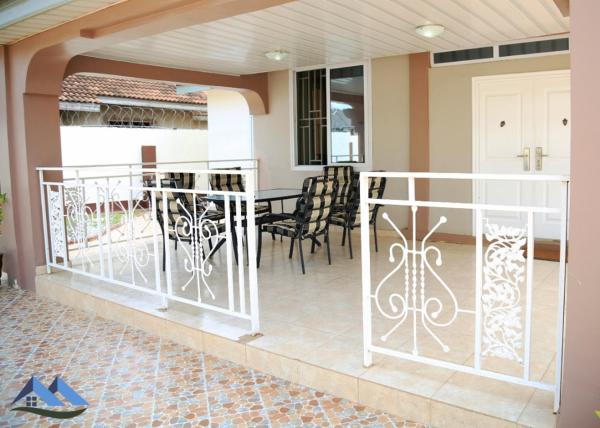 DanRitzcer Suites, Rezervați Pensiune Accra Greater Accra