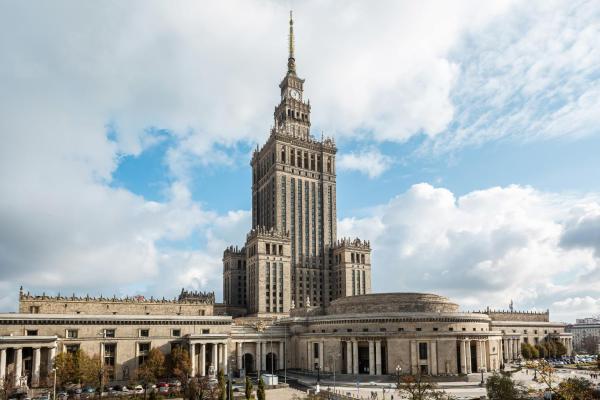 Warsaw City Center Apartment by Renters, Rezervați Apartament Sródmiescie 