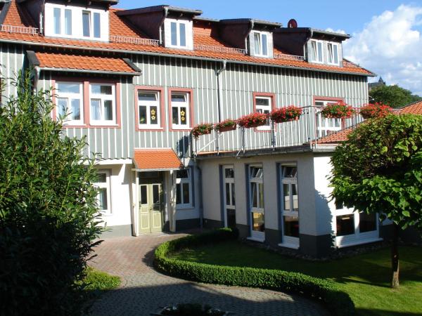 Hotel Johannishof, Rezervați Hotel Hoteluri în Garz cu parcare, Parcare