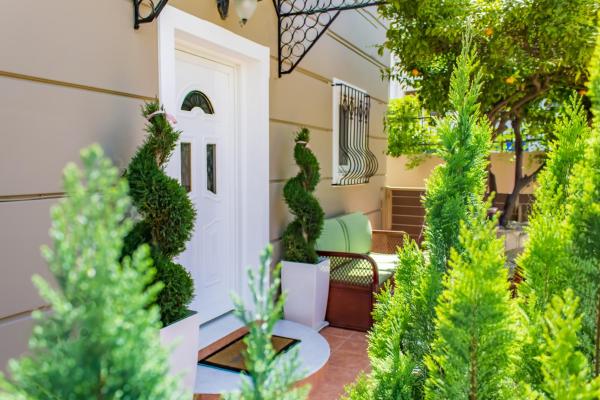 Villa Galata, Rezervați Vilă Galatás Creta