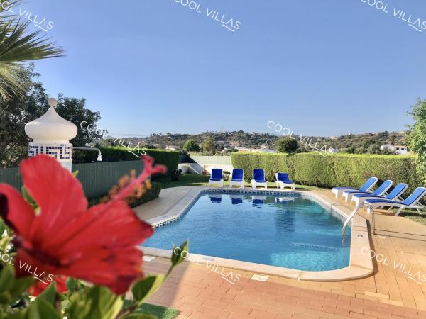 Villa Lilac - walking distance to beach, Rezervați Vilă Albufeira Albufeira