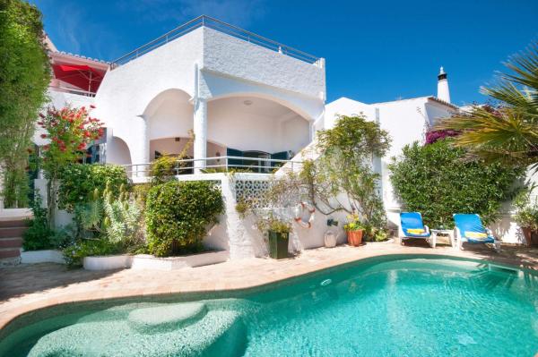 Villa Tres Irmaos by Villa Plus, Rezervați Vilă Luz Albufeira