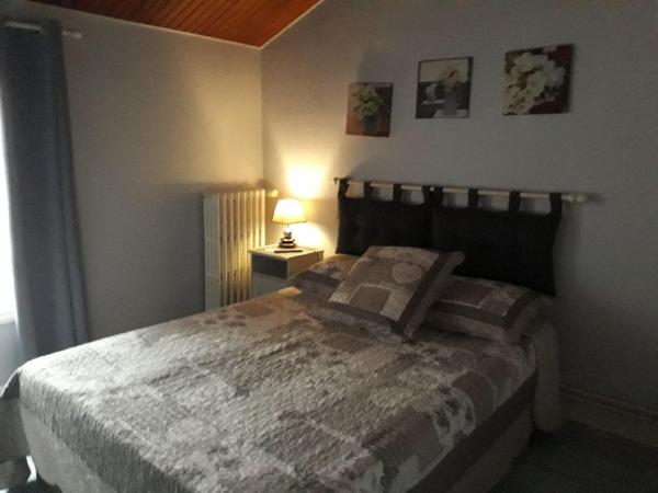La petite auberge, Rezervați Hotel Châtelraould-Saint-Louvent 