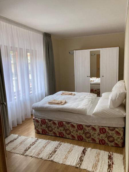 Country House & Restaurant Hronec, Rezervați Hotel Brezno 