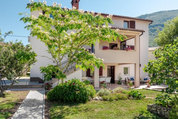 Apartmani Antonija, Rezervați Apartament Vozilići Istria