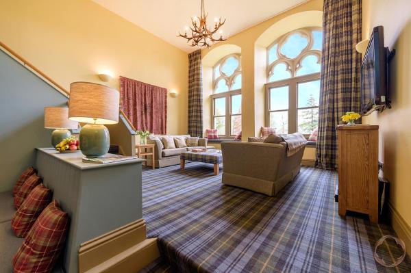Highland Club Direct, Rezervați Apartament Hoteluri în Loch Ness cu piscină, Piscină