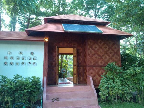 Banpainamhomestay, Rezervați Hotel Hoteluri în Central Thailand cu parcare, Parcare
