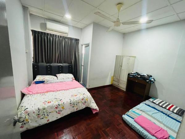 PD Laguna Resort Holiday