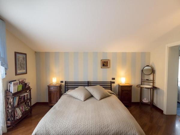 La Via Francigena B&B, Rezervați  Hoteluri în Assisi cu parcare, Parcare