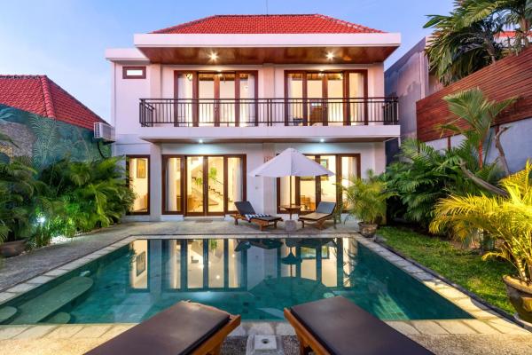 Villa Siki Sanur, Rezervați Vilă Hoteluri în Bali cu parcare, Parcare