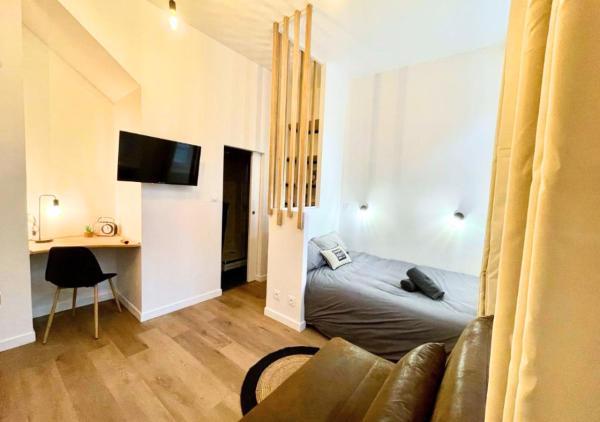 Bel appartement en centre ville de Calais, Rezervați Apartament Hoteluri ieftine în Picardia