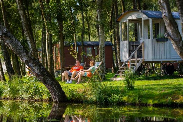 Glamping Limburg - nabij Nationaal Park Hoge Kempen, Rezervați Teren de campat Hoteluri în Brussels cu piscină, Piscină