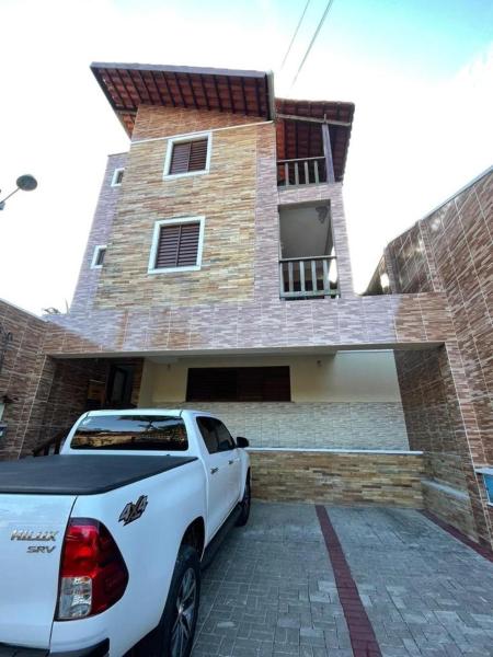 Aluguel Apto. Triplex Guaramiranga., Rezervați Apartament Hoteluri în Bahia cu parcare, Parcare