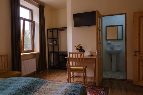 Saryan Guesthouse, Rezervați Pensiune Goris 