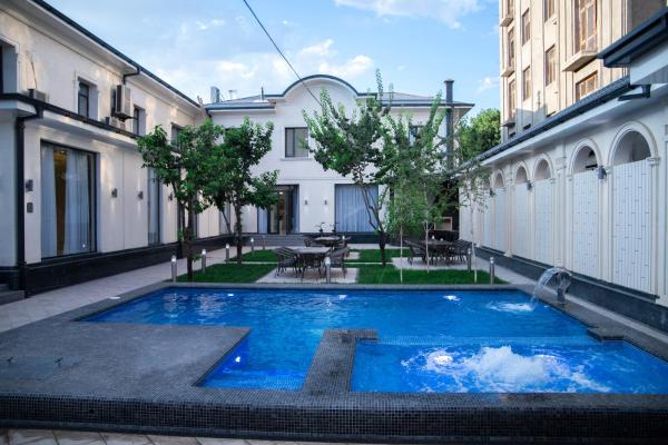 Turon Lux Hotel, Rezervați Hotel Hoteluri în Samarkand cu piscină, Piscină