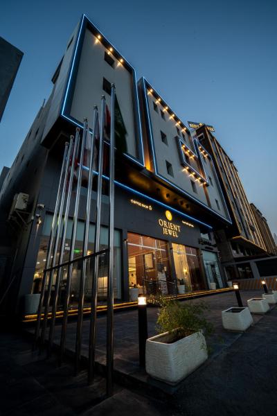 Elaf Eastern Hotel(فندق إيلاف الشرقية), Rezervați Apartament Hoteluri în Eastern Province cu piscină, Piscină