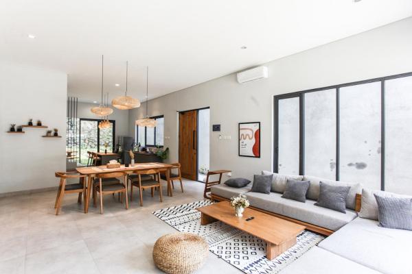 The Banyu House 3, Rezervați Hotel Hoteluri pentru afaceri în Bandung Kidul, 4* 5*