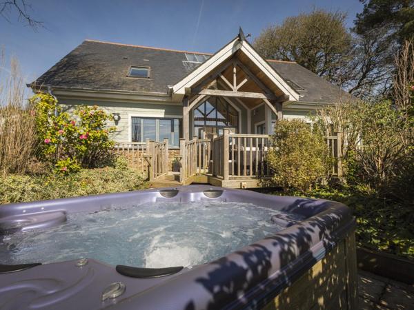 Court Lodge, Hillfield Village, Rezervați Casă de vacanță Dartmouth Devon