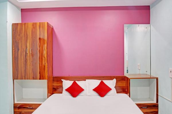 Super Hotel O SAI LEELA RESIDENCY, Rezervați Hotel Karimnagar 