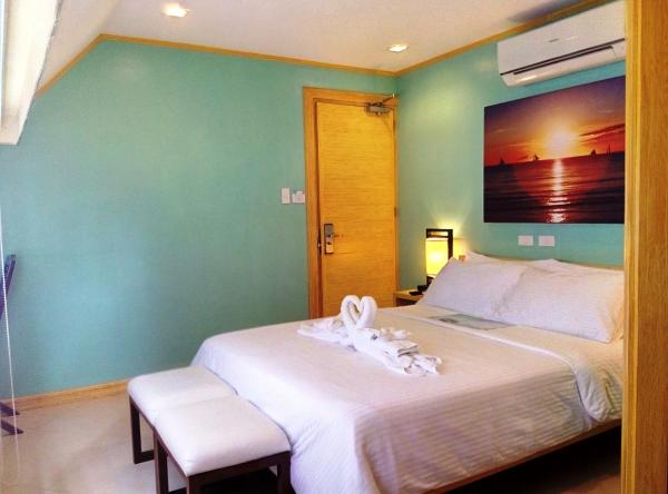 Shore Time Hotel