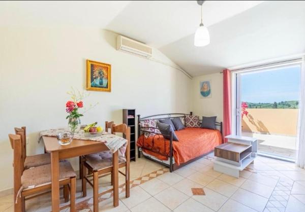 La Soffitta di Bampina, Rezervați Apartament Perivólion 