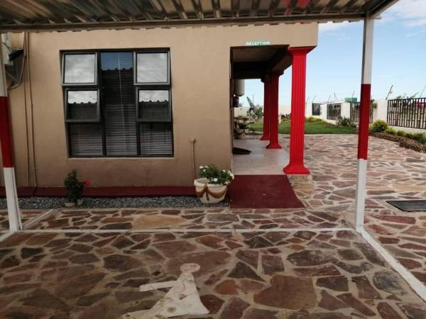Apple Guesthouse, Rezervați Pensiune Letlhakane Botswana