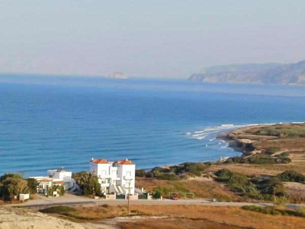 Pearl Villas Apolakkia - Beach Front Villas with Private Pool, Rezervați Vilă Apolakkiá Rhodes