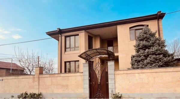 General guesthouse, Rezervați Pensiune Hoteluri în Erevan cu piscină, Piscină