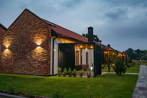Apartamenty Pod Dębami Stadnina Koni SPA Jezioro i Morze Sarbsk, Rezervați Apartament Hoteluri în Pomerania cu piscină, Piscină