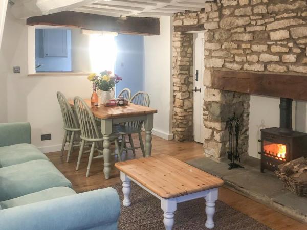 The Street Cottage, Rezervați Casă de vacanță Uley Glasgow