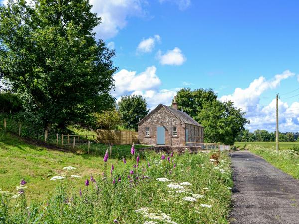 Kingfisher Cottage, Rezervați Casă de vacanță Meigle Perthshire