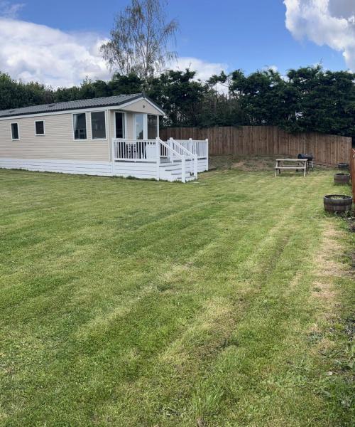 Dedham Lodge, Rezervați Teren de campat Lawford Essex