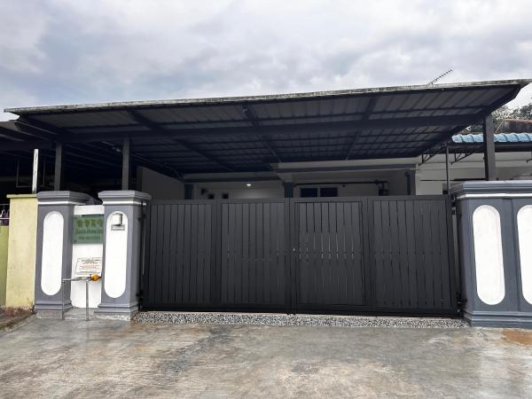 Jiaxin Homestay - Puteri Wangsa 家馨民宿, Rezervați Hotel Ulu Tiram Johor