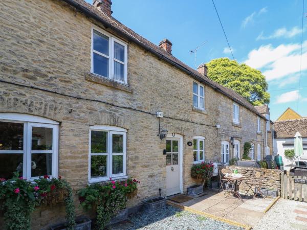 Primrose Cottage Stow, Rezervați Casă de vacanță Hoteluri în Gloucestershire cu parcare, Parcare