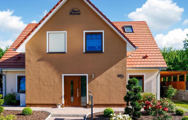 4 Bedroom Amazing Home In Klütz, Rezervați Casă de vacanță Kluetz Mecklenburg-Pomerania