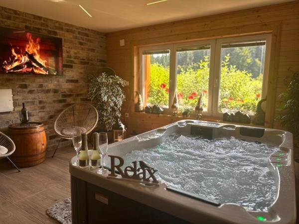 Holiday Home Lino, Rezervați Casă de vacanță Hoteluri în Kvarner cu parcare, Parcare