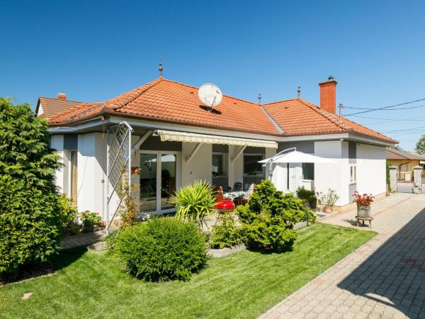 Holiday Home Ildiko by Interhome, Rezervați Casă de vacanță Hoteluri în Somogy cu parcare, Parcare