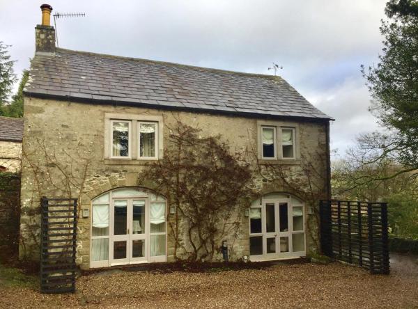 The Coach House, Rezervați Casă de vacanță Hoteluri în Yorkshire Moors cu parcare, Parcare