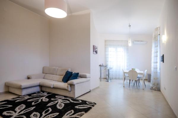 Sunny Beach Home, Rezervați Casă de vacanță Rometta Sicilia