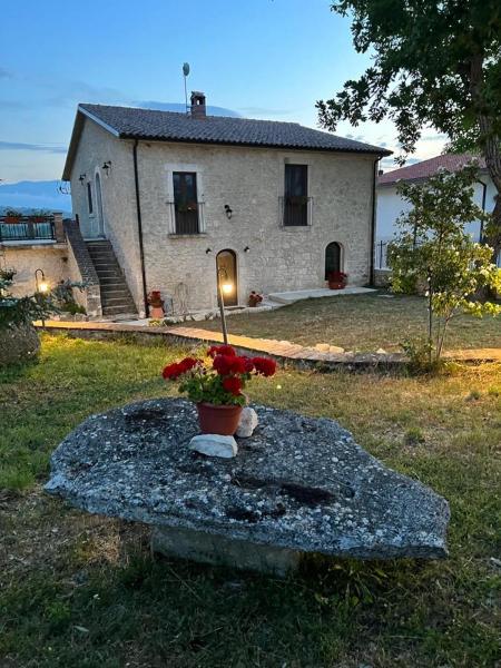 La casa di Zio Donato, Rezervați Casă de vacanță Roccamorice Abruzzo