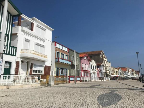 Captain Pisco's Palheiro - Great Location, Rezervați Casă de vacanță Hoteluri în Norte Region cu parcare, Parcare