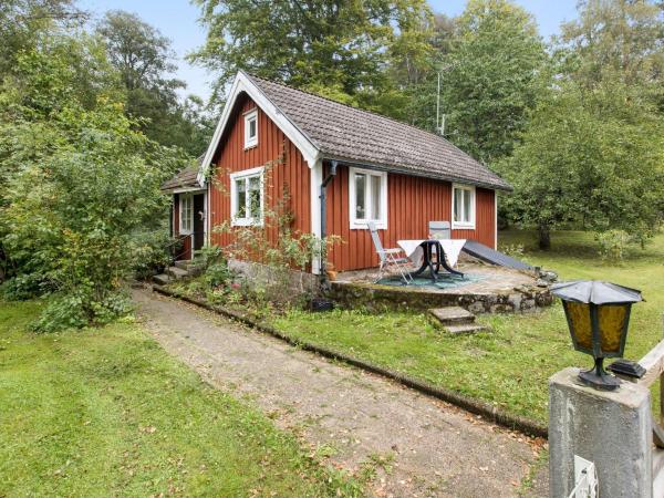 Holiday Home Angsjö Torp by Interhome, Rezervați Casă de vacanță Hoteluri ieftine în Blekinge