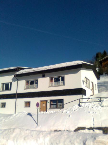 Berg & Skihütte -Schmittenhof, Rezervați Casă de vacanță Laterns Vorarlberg
