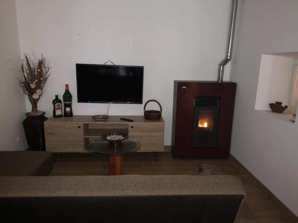 CASA TITA, Rezervați Casă de vacanță Lavacolhos Centro Region